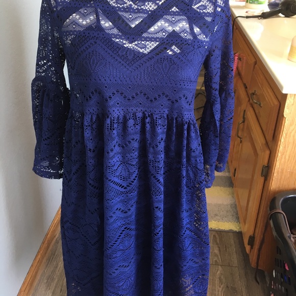 Blue Lace Top Fun Dress Looks FAB w/ Cowboy Boots - Picture 2 of 4