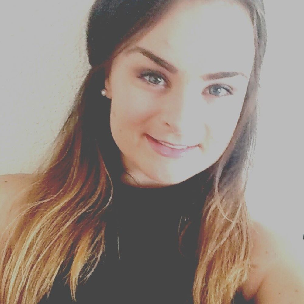 Meet your Posher, Alva