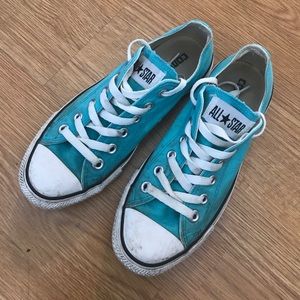 Light blue/turquoise converse. Size 7