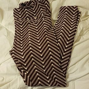 LuLaRoe TC leggings NWOT