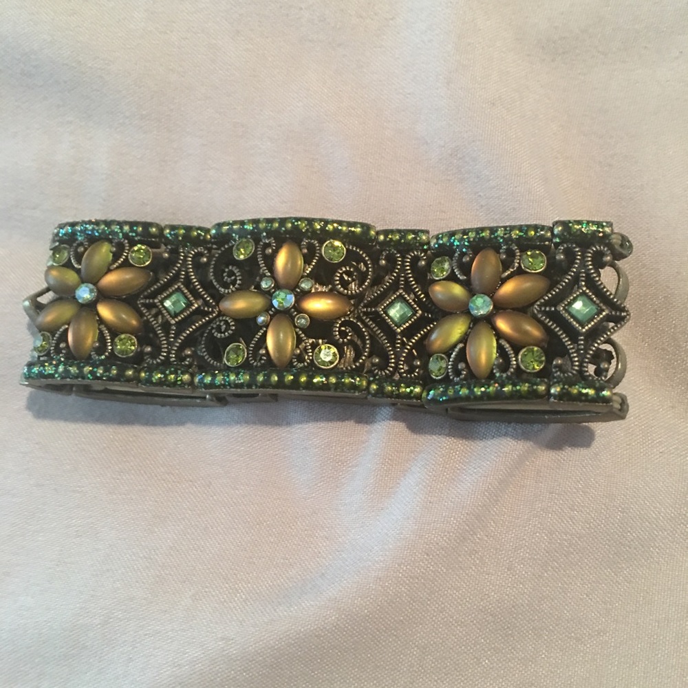 Metal stretch bracelet