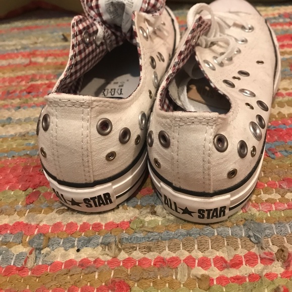 Special edition converse - Picture 3 of 3