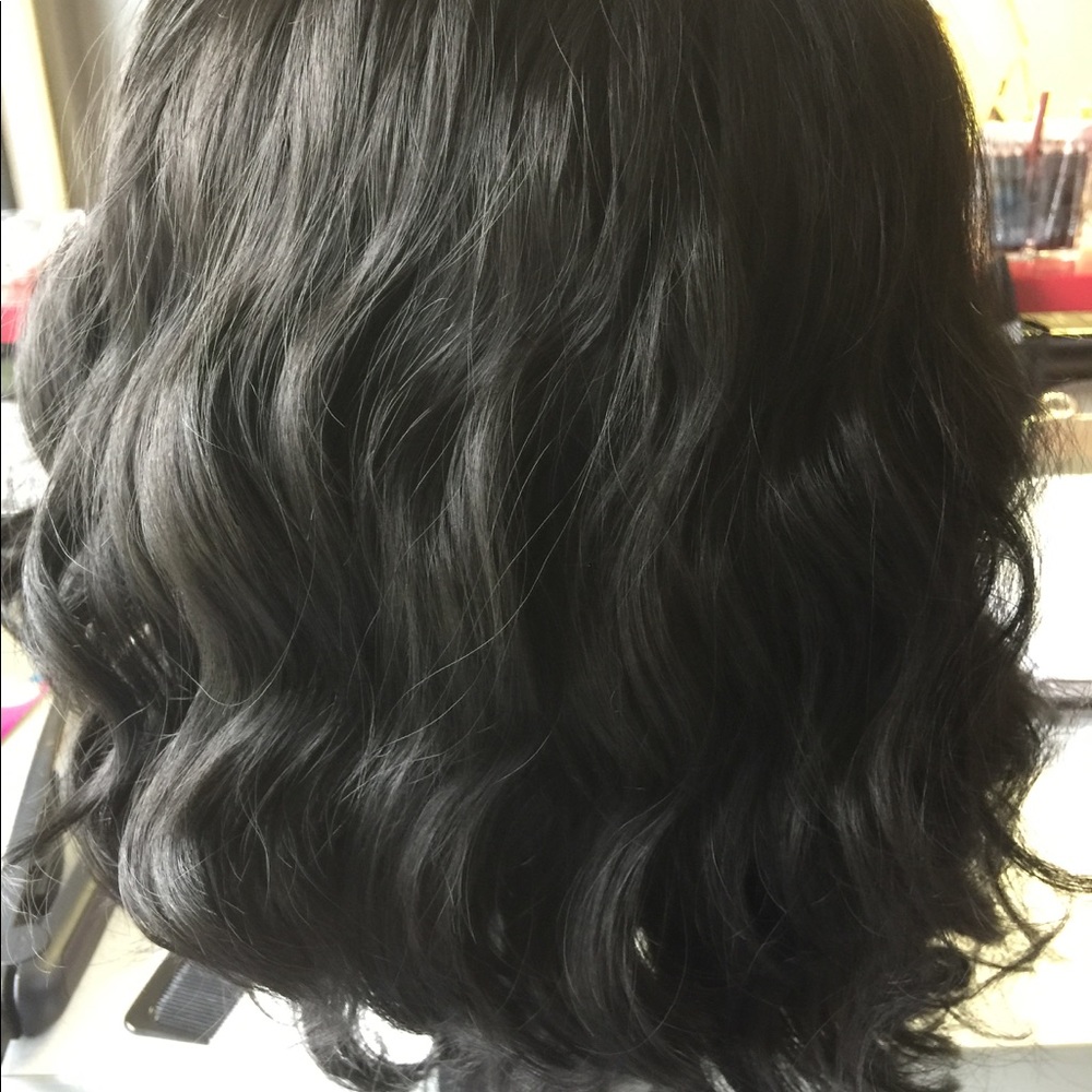 Wig - Picture 2 of 2