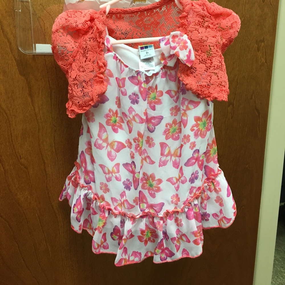 Butterfly top