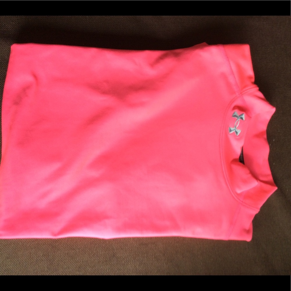 Under Armour rash guard