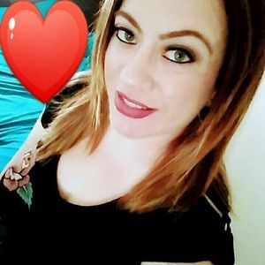 Meet your Posher, Alicia