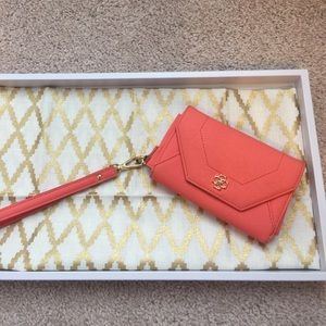 Coral wristlet.