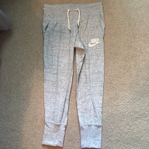 NWOT NIKE Joggers *OFFERS*