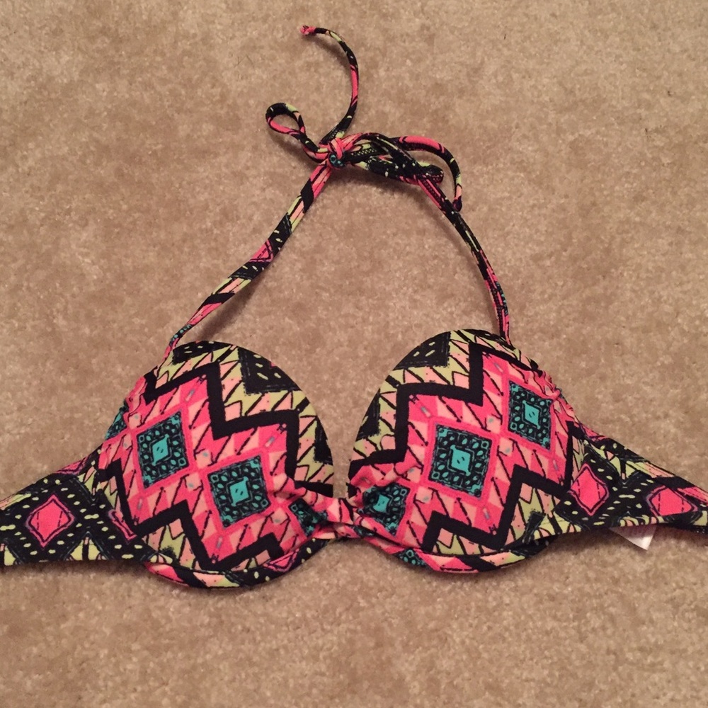 Bikini top