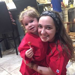 Meet your Posher, Olivia