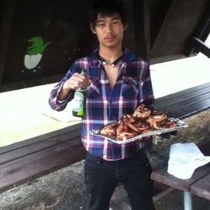 Meet your Posher, Holi