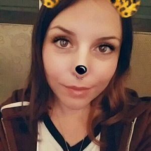 Meet your Posher, Haley