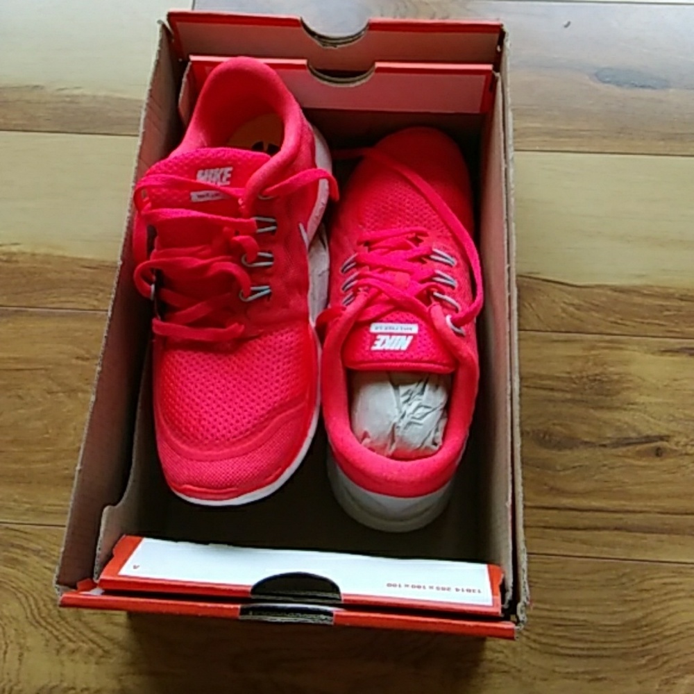 Womens Nike Free 5.0