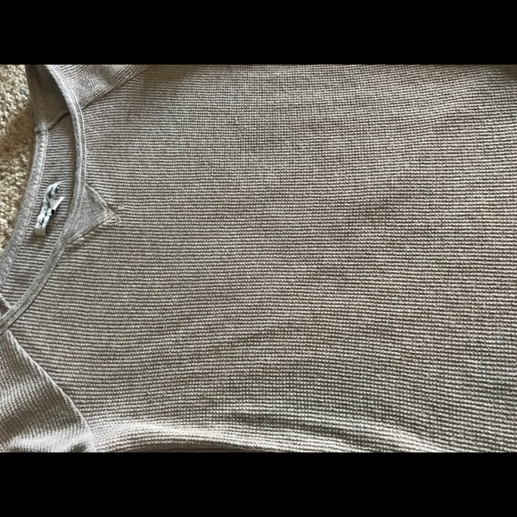 Sparkly American eagle long leave shirt - Picture 2 of 2