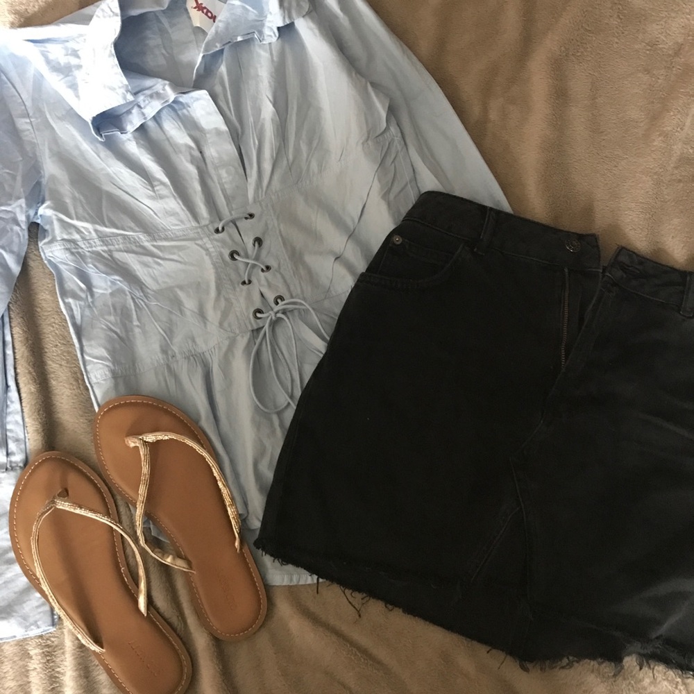 NWT Cute corset denim top