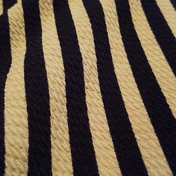LuLaRoe (3 Piece BUNDLE) - Picture 3 of 6