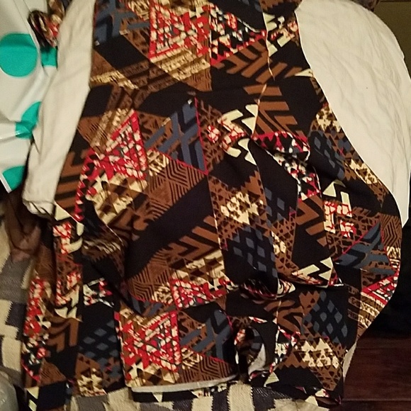 LuLaRoe (3 Piece BUNDLE) - Picture 5 of 6