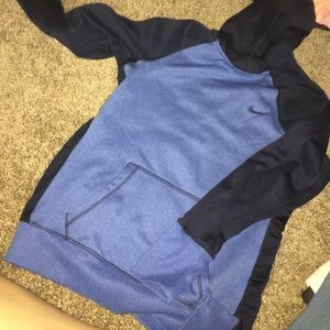Nike ThermaFit hoodie fleece