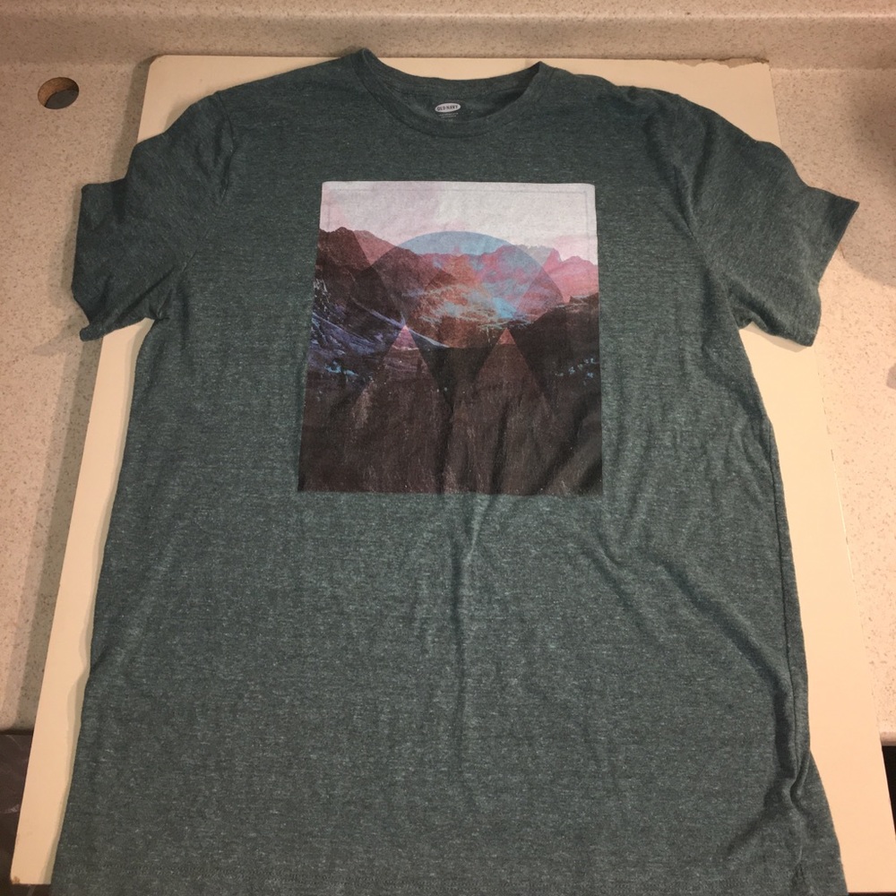 Old navy T-Shirt