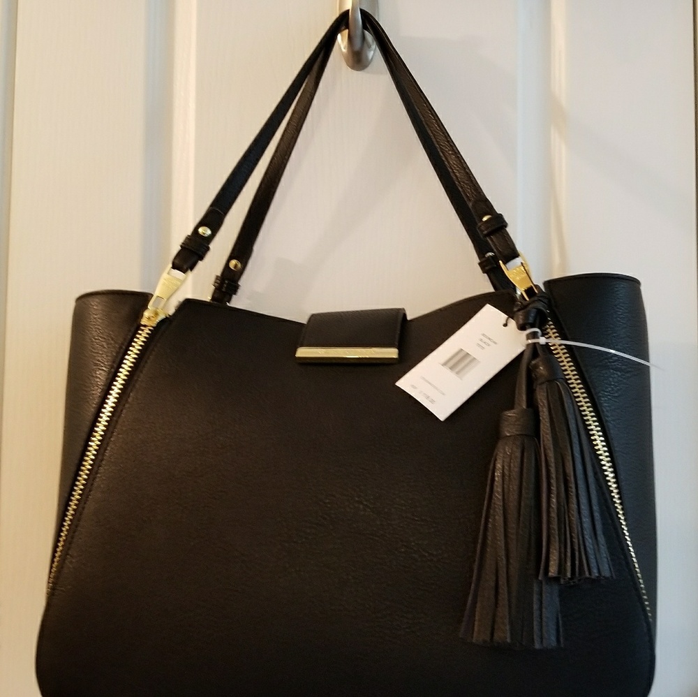 ABSOLUTELY GORGEOUS ❤❤ NWT Black Steve Madden Tote
