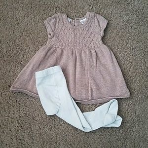 Beige sweater dress with tights