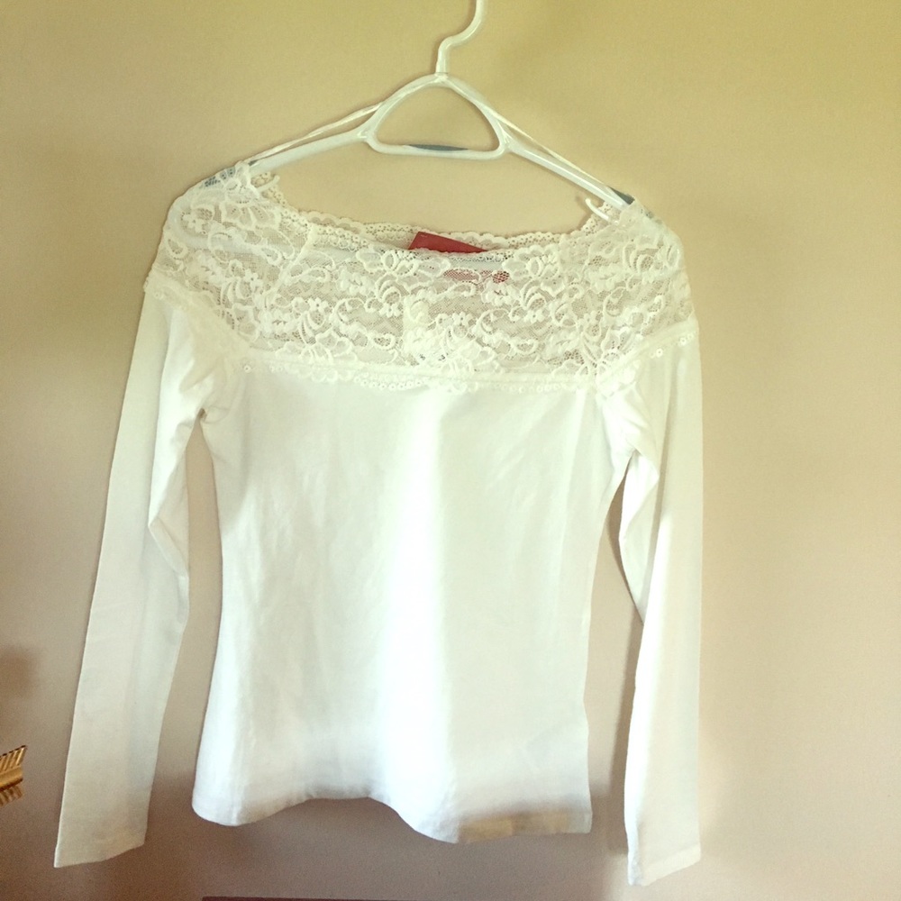 White long sleeve top with lace detail