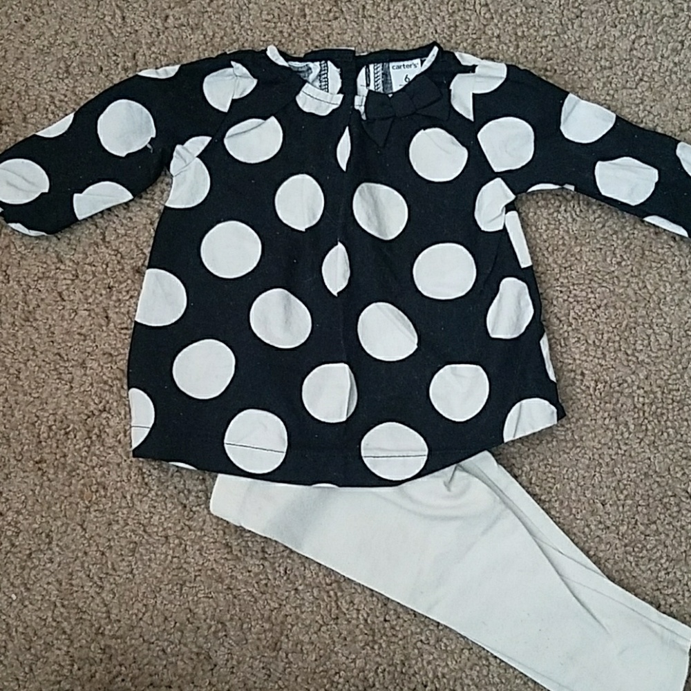 Black and white polka dot top and leggings