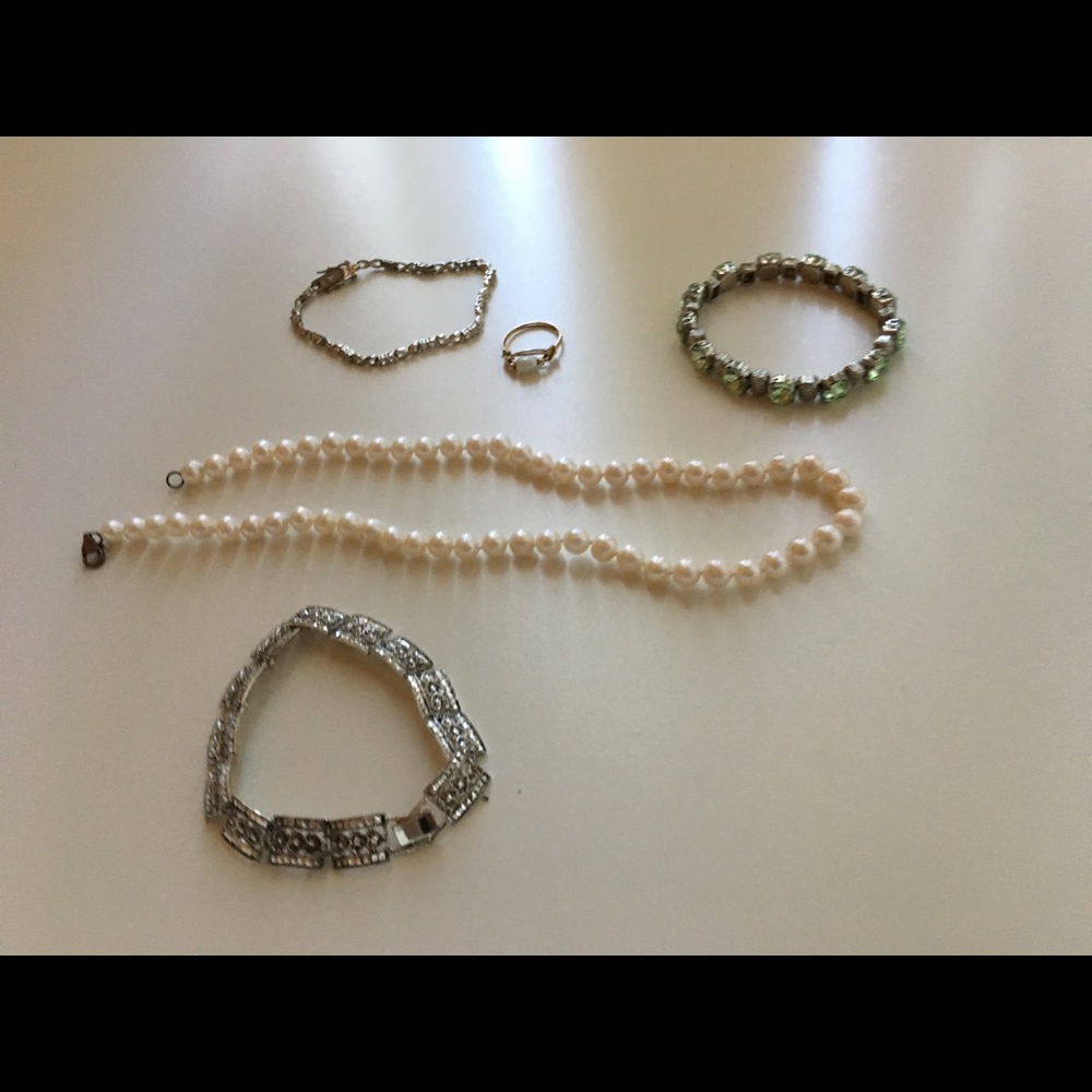 Classy costume jewelry bundle!