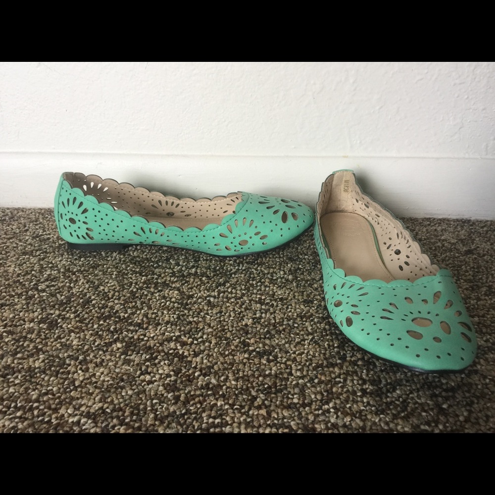 Laser cut flats