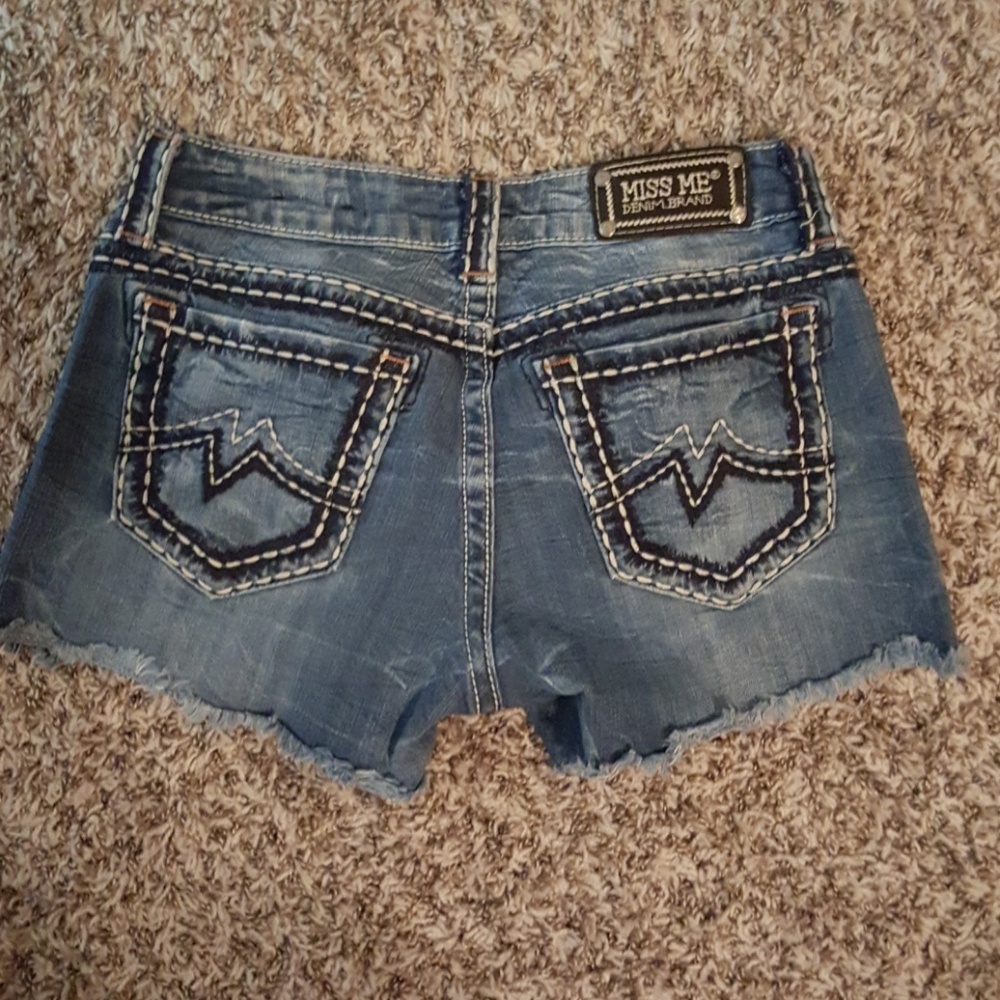 Miss me shorts