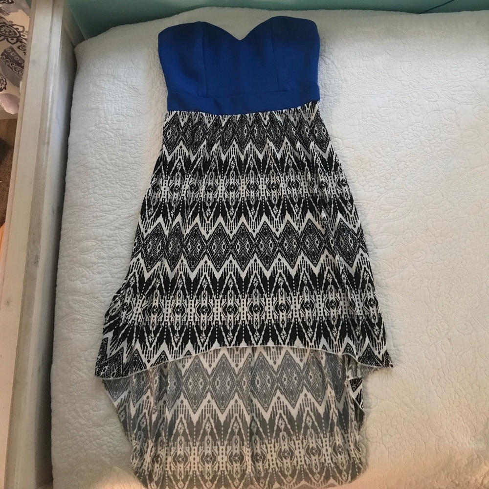 Strapless dress