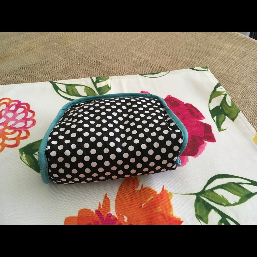 Black and white dot cosmetic bag