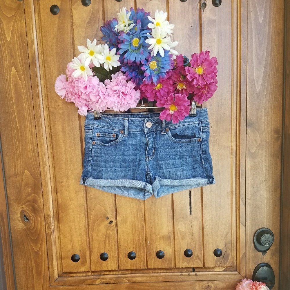 american eagle shorts