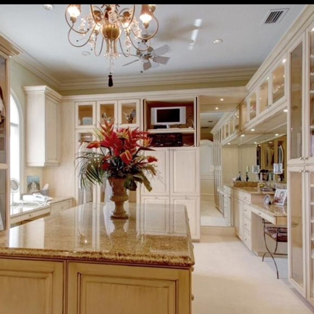 Meet your Posher, Barbara