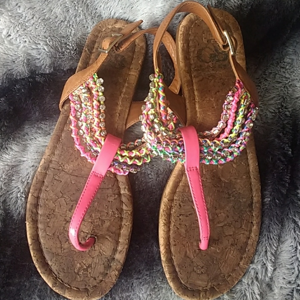 Super cute Gianni Bini sandal!
