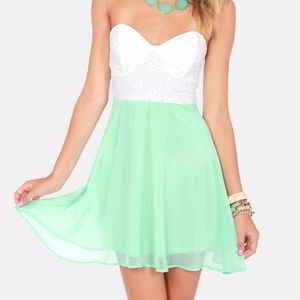 Lulu's lace mint strapless dress