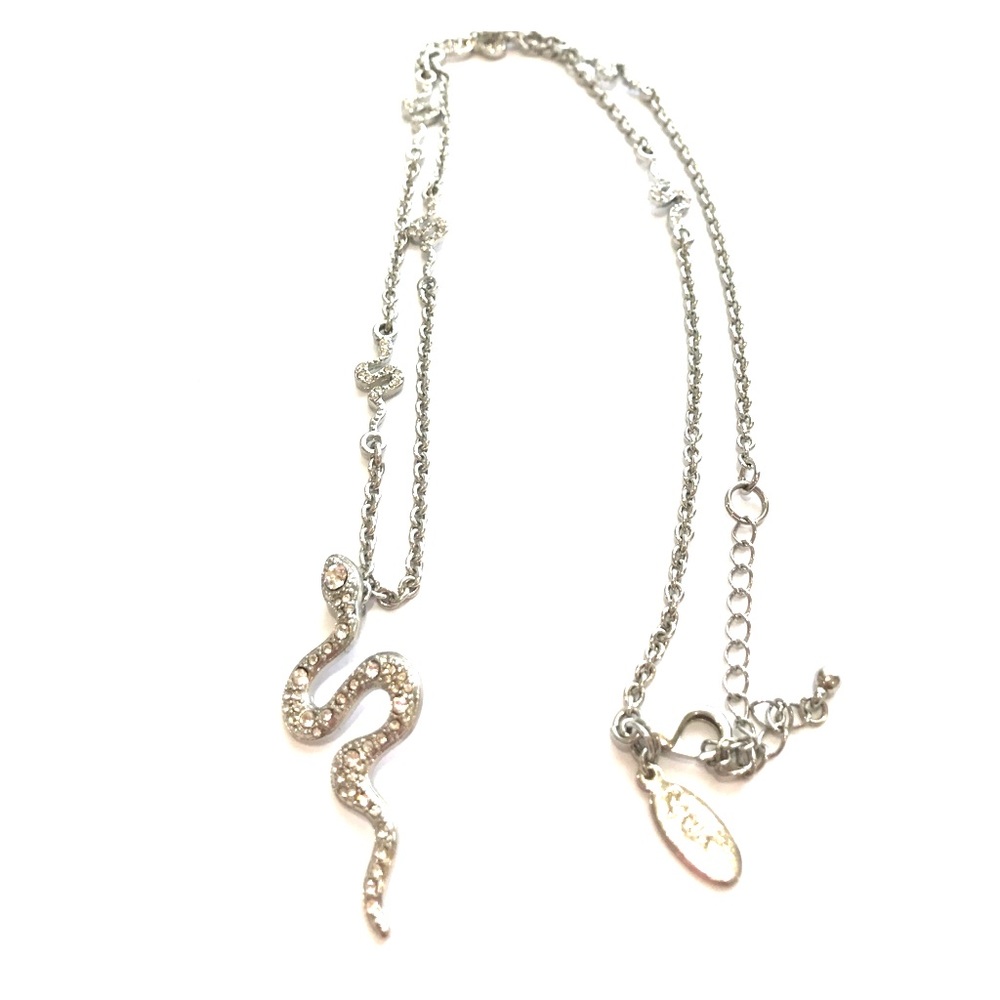 Silver Rhinestone necklace with swirls