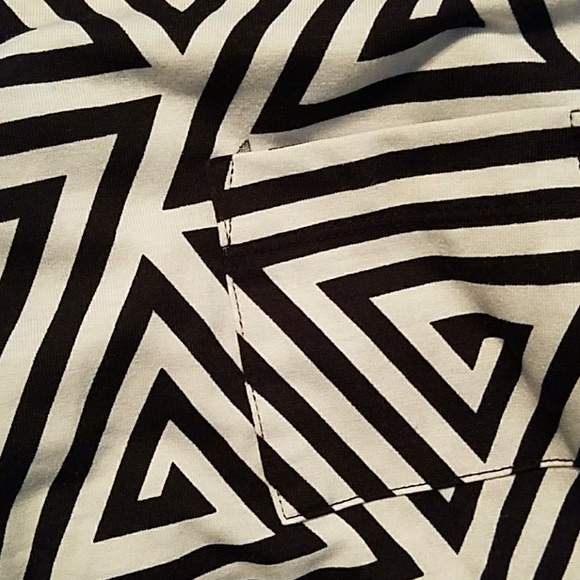 LuLaRoe - Carly 3 pieces - Picture 2 of 4