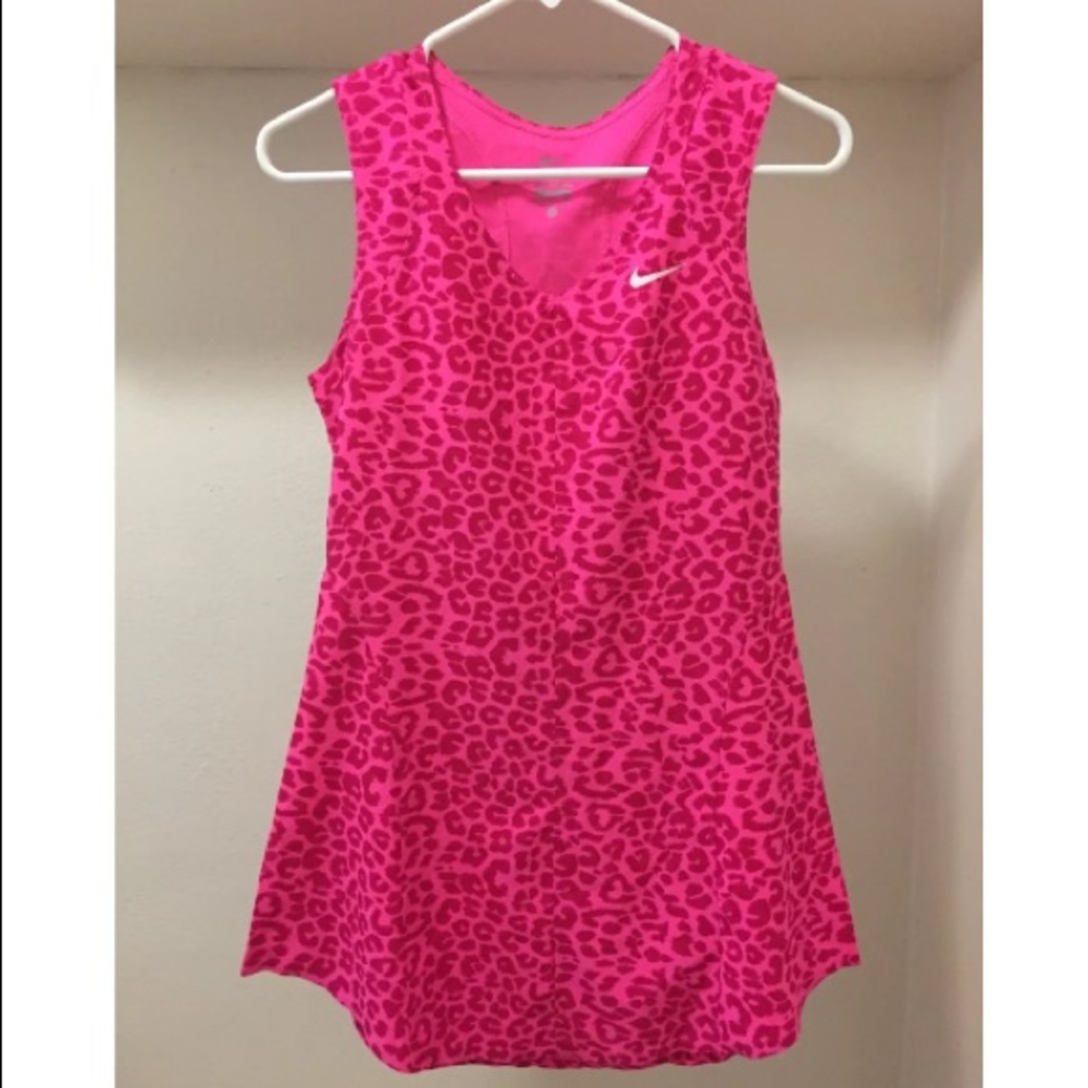 NIKE Dri-Fit Pink Leopard Print Tank Top Size M