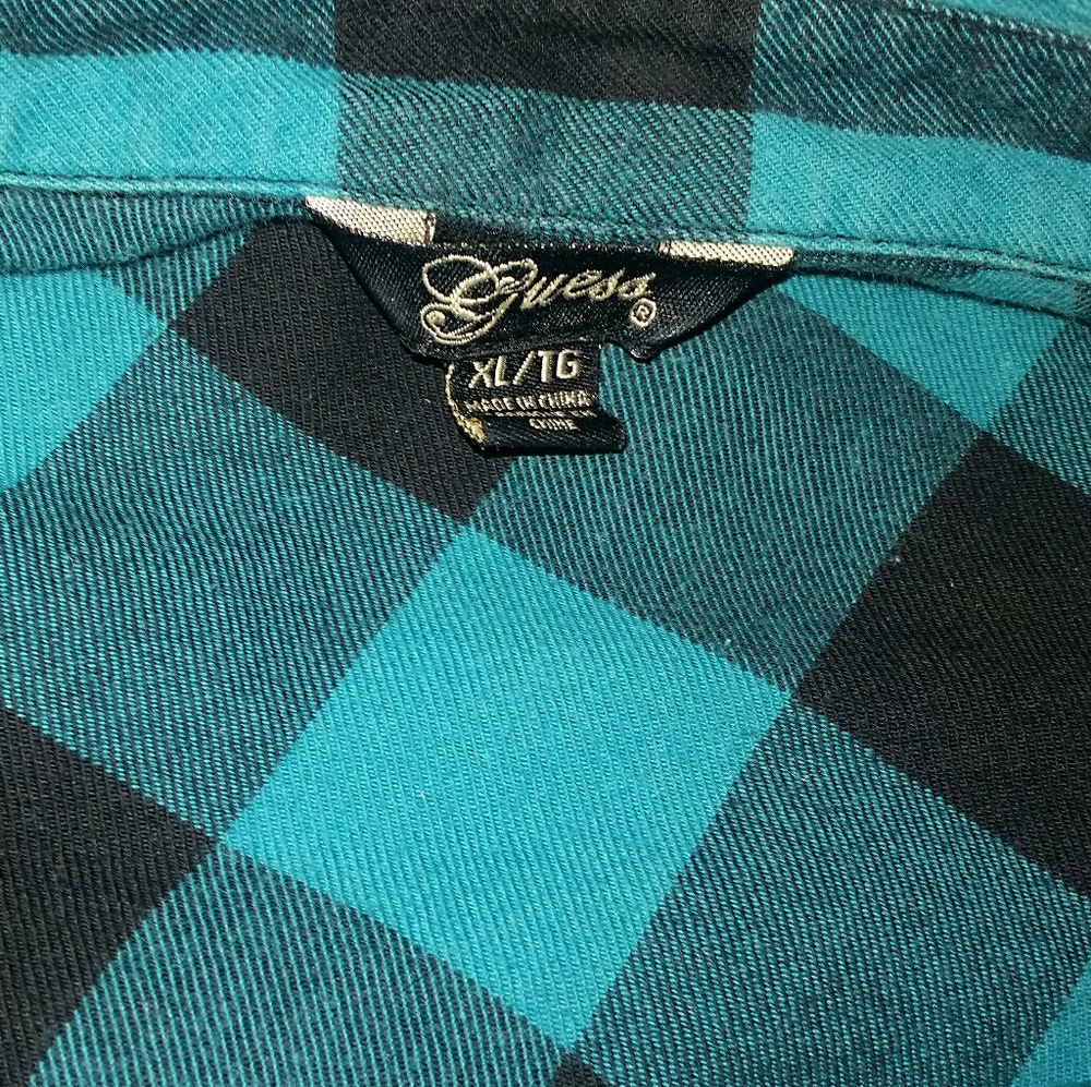 Guess Flannel - Picture 4 of 4