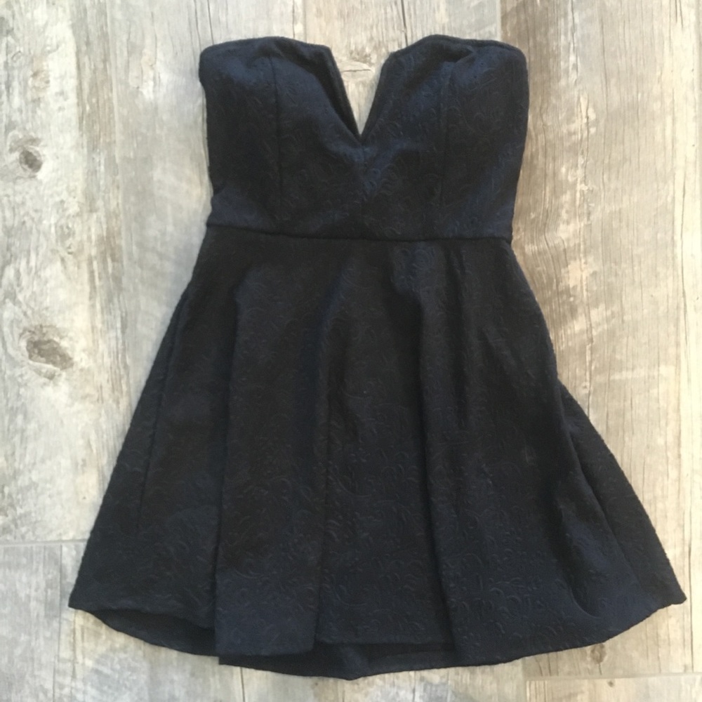 BRAND NEW: LBD