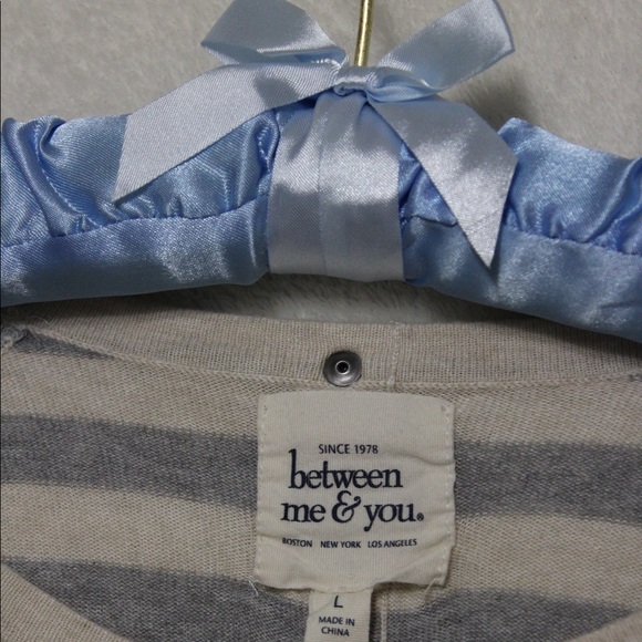 Sweater - Picture 5 of 5