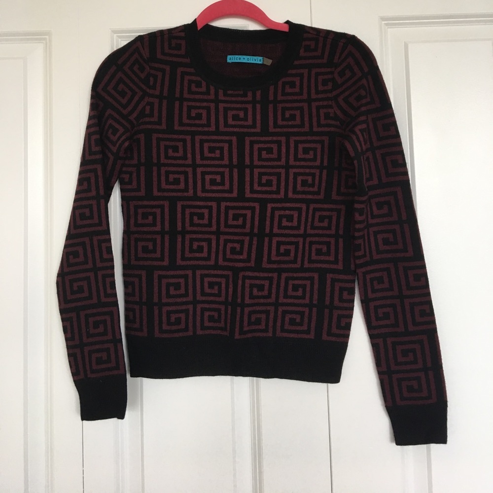 Alice and Olivia 100% wool never worn SWEATER