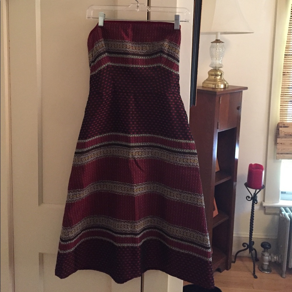 Fork sleeveless dress