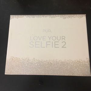 Pür Love Your Selfie 2