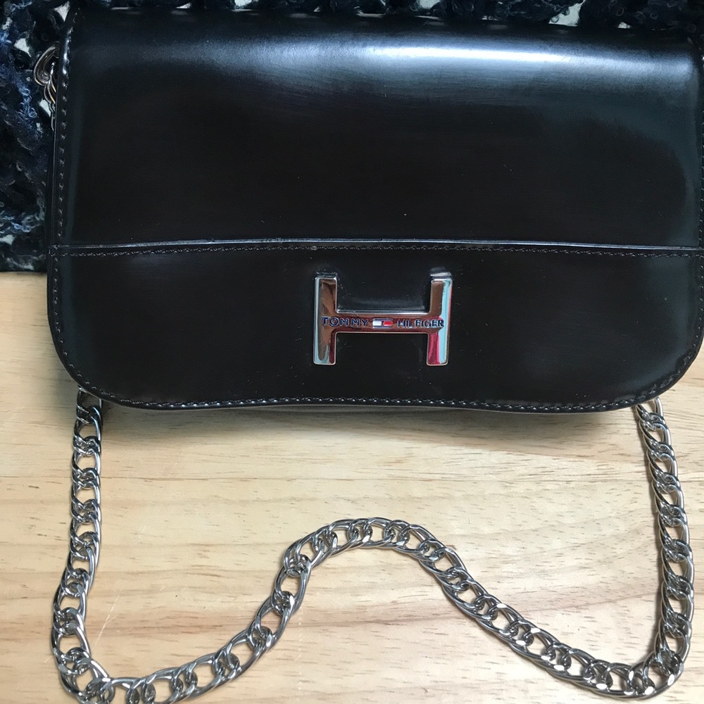 Tommy Hilfiger handbag