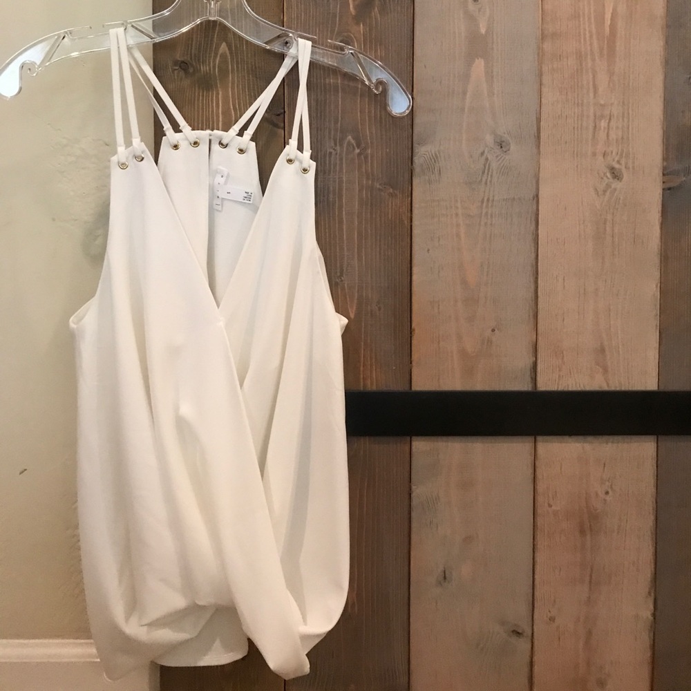 Leith white top