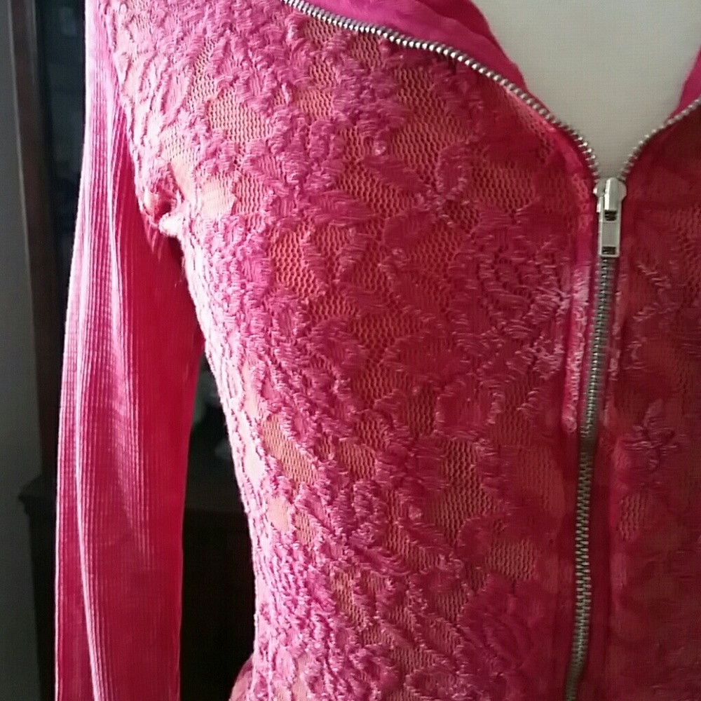 Katydid Women’s NWT Pink & Coral Lace Zipper Hoodie Jacket - Picture 2 of 4