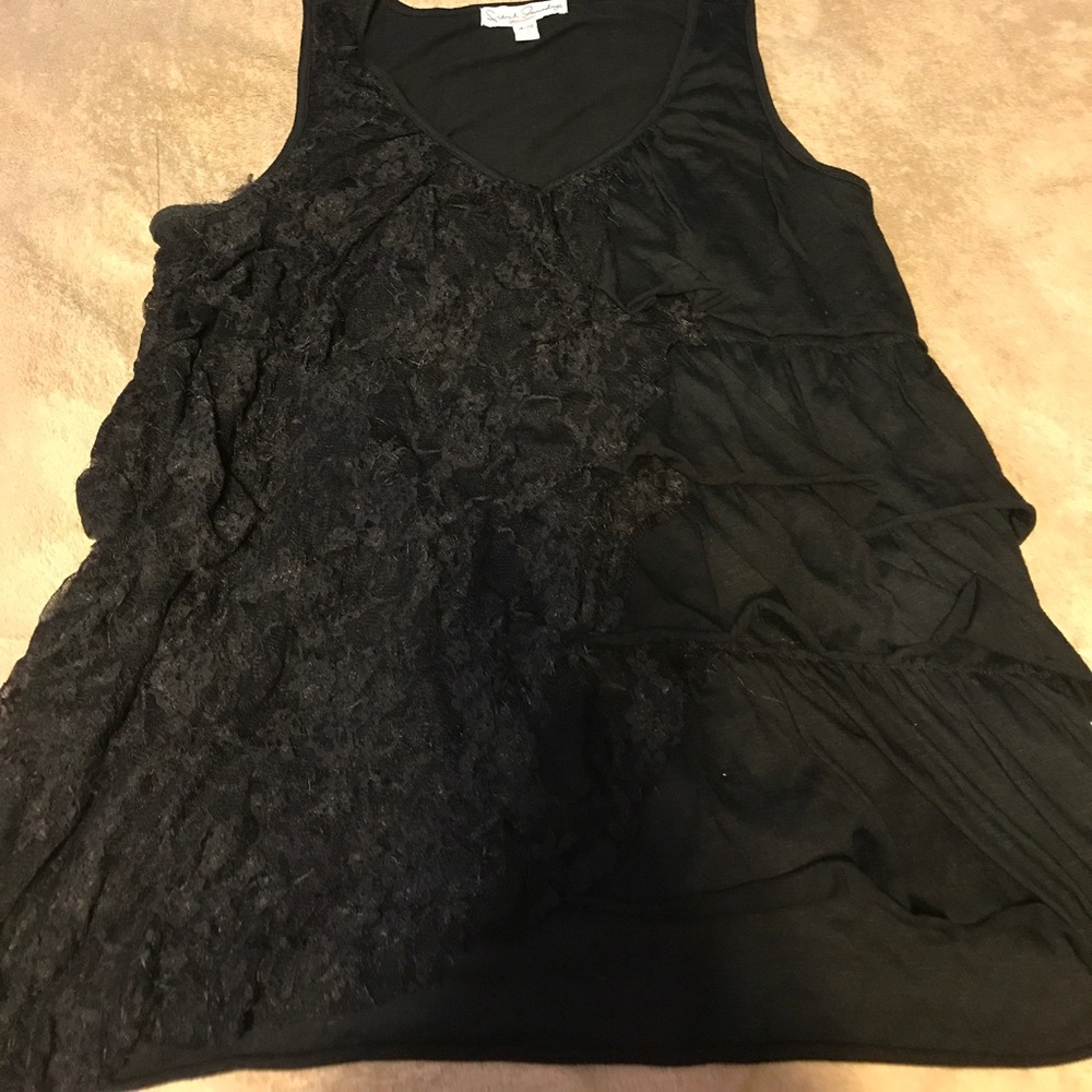 Black tank top with lace
