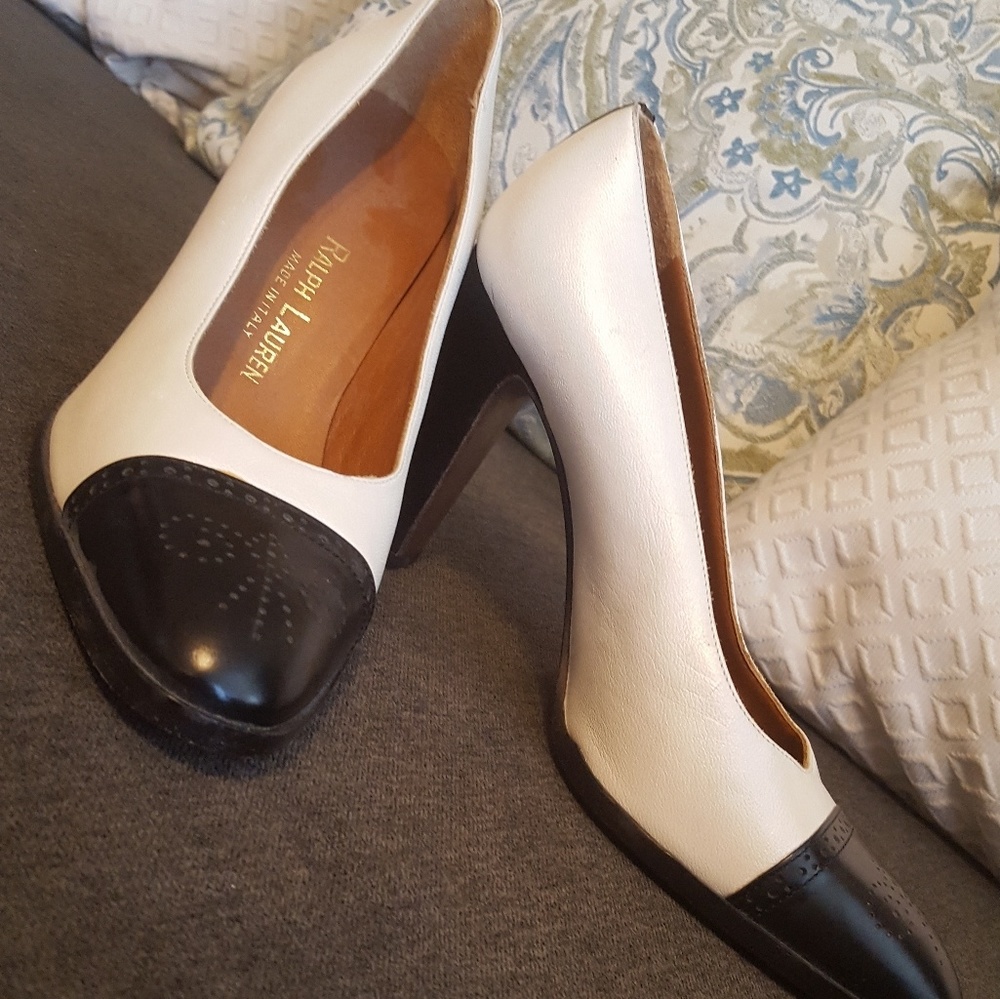 NWT vintage Ralph Lauren Maraolo size 7 pumps